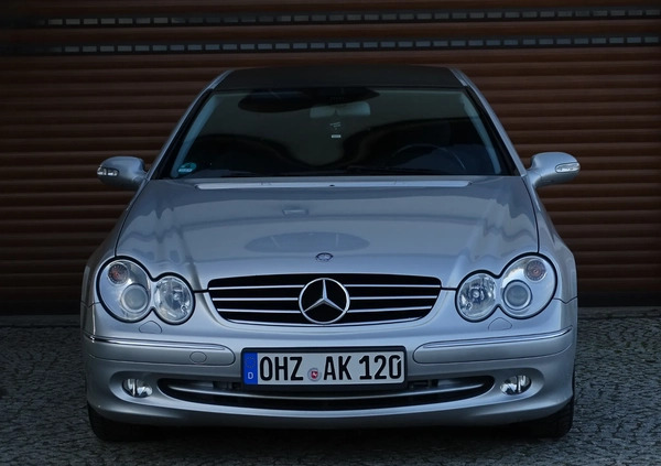 Mercedes-Benz CLK cena 15800 przebieg: 240000, rok produkcji 2004 z Janikowo małe 704
